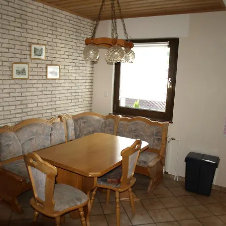 Wiesengrund Apartment *